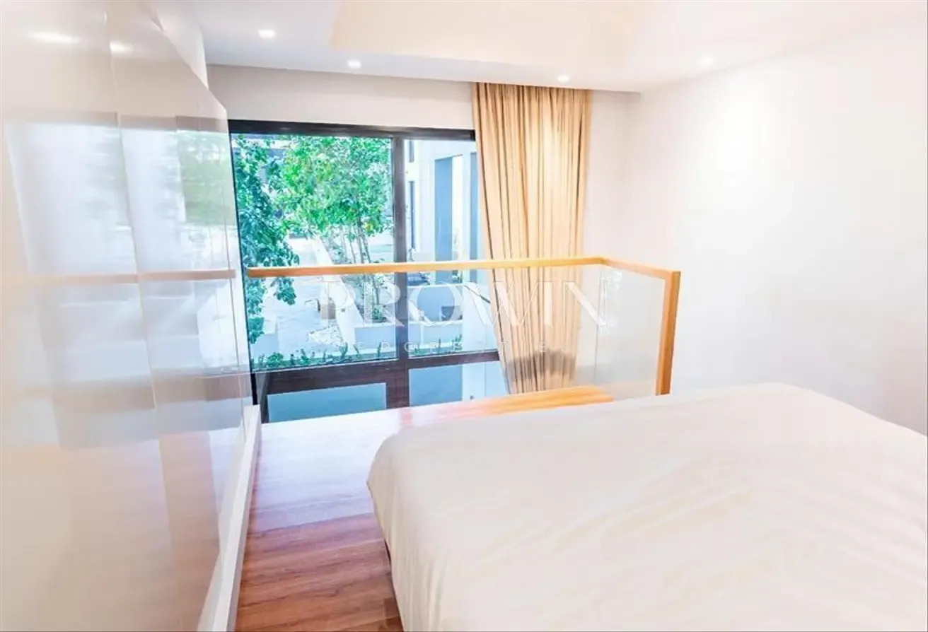 2 Bedroom Duplex | Premium Unit | Large Terrace