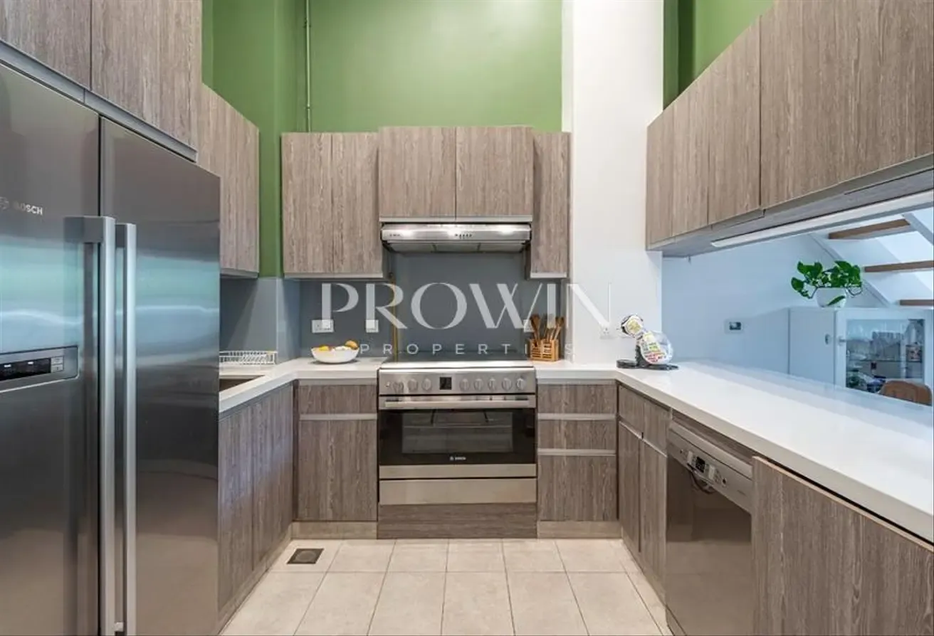 2 Bedroom Duplex | Premium Unit | Large Terrace