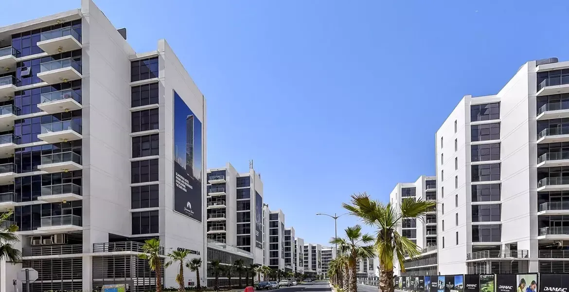 Golf Horizon Apartments