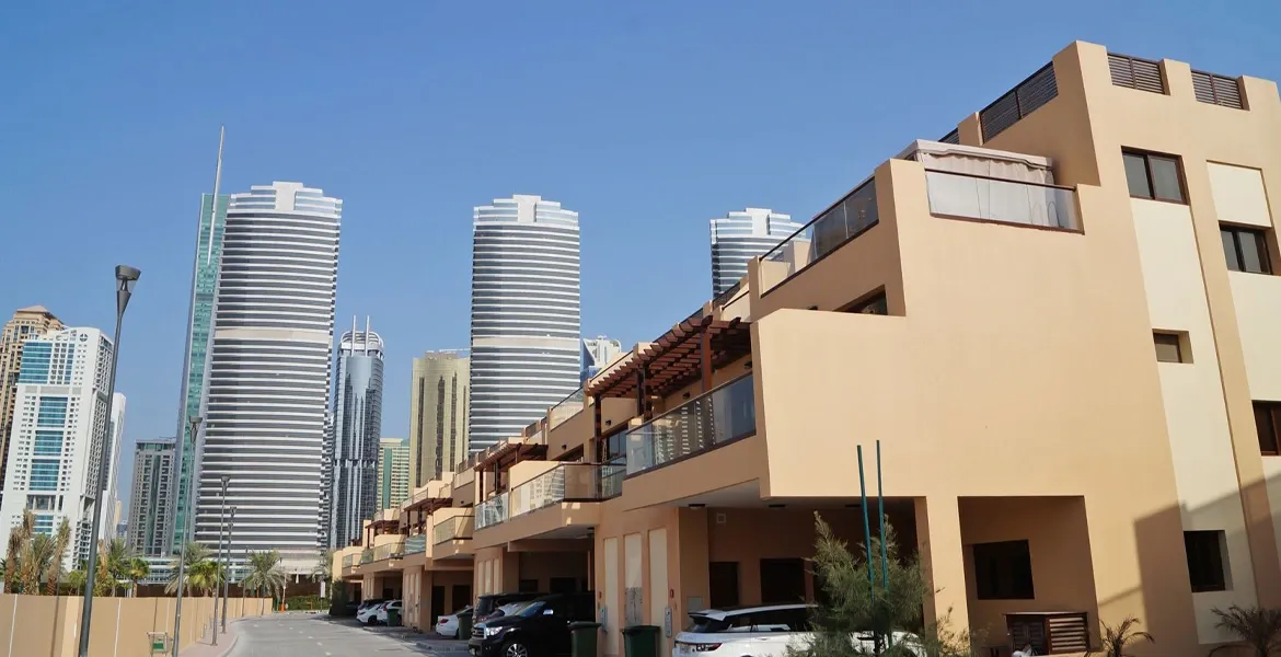 Jumeirah Island Townhouses in a nutshell